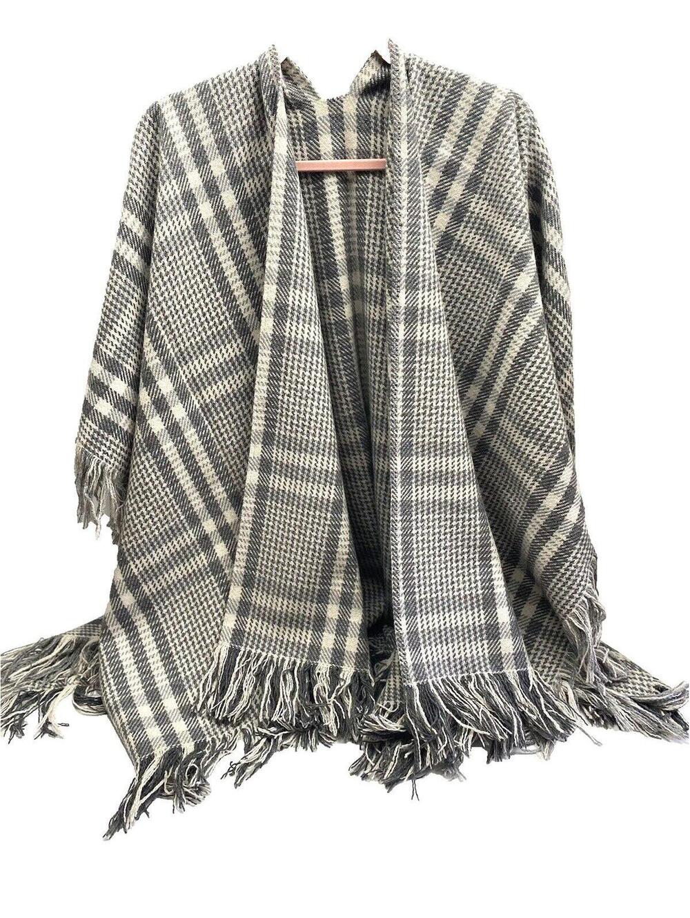 Ladies Poncho Thick Excellent Quality One Size Fits All Stylish Outerwear